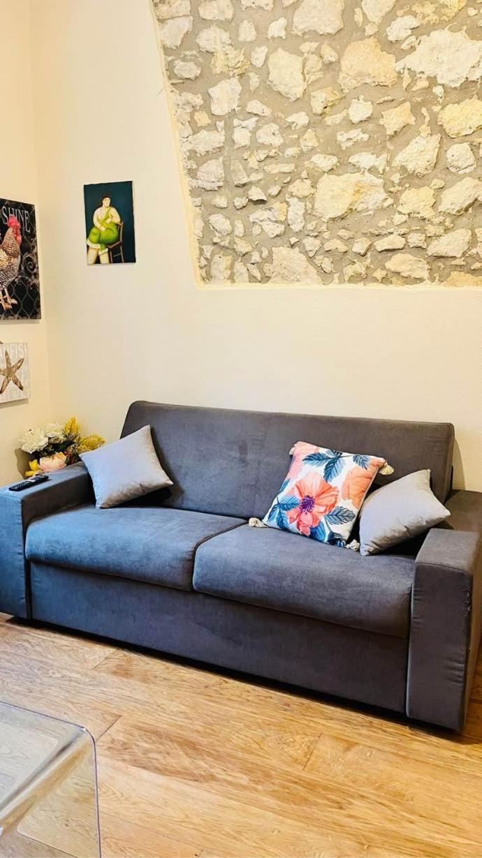 Lily Ca Apartamento Cagliari Exterior foto